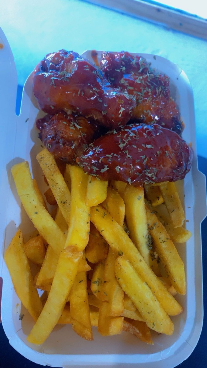 Wing & Fries 
